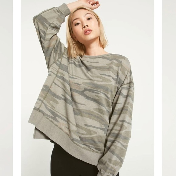 Z Supply Sweaters - Z Supply modern camo weekender